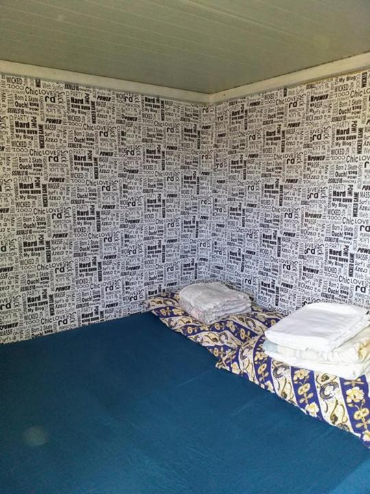 Two Rooms Cabin House Бухарест Екстер'єр фото